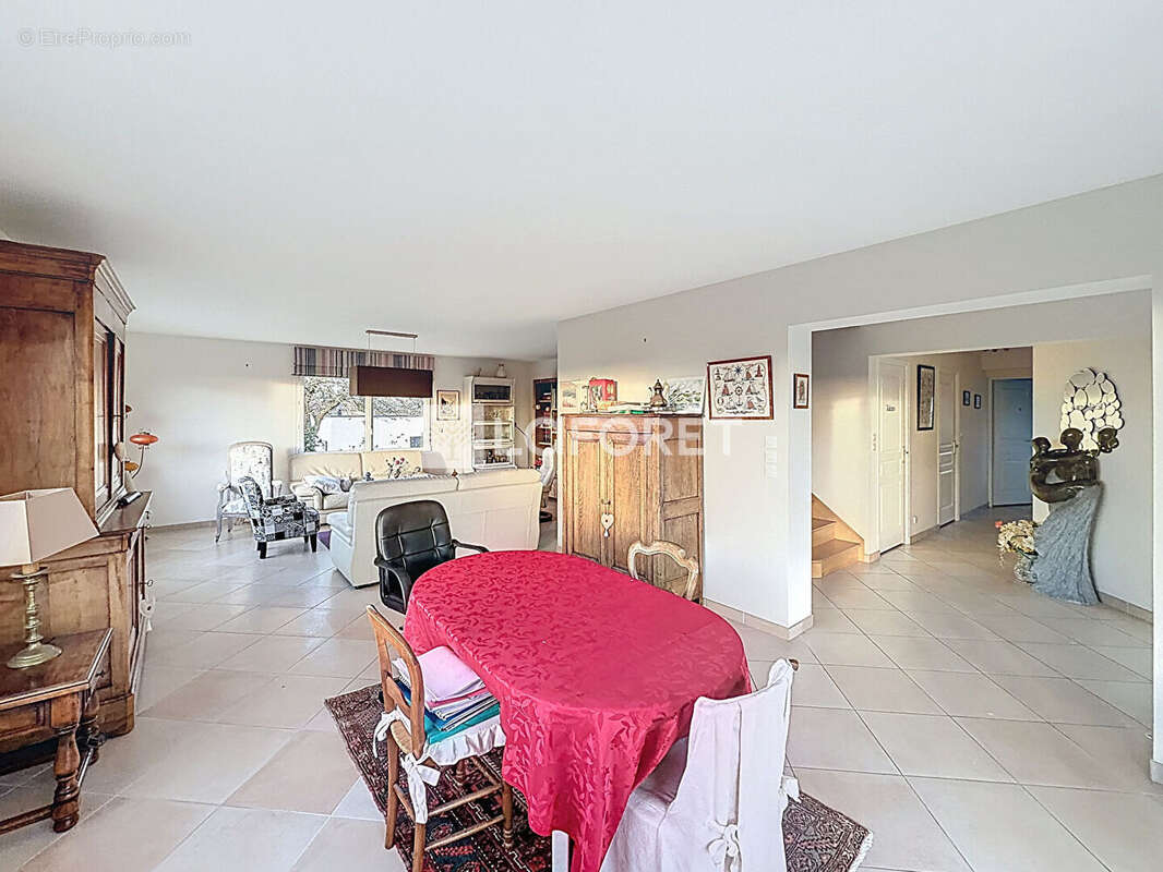 Maison à SAINT-GEORGES-DES-GROSEILLERS