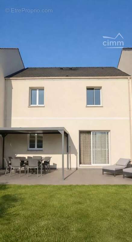 Maison à SAINT-OUEN-L'AUMONE