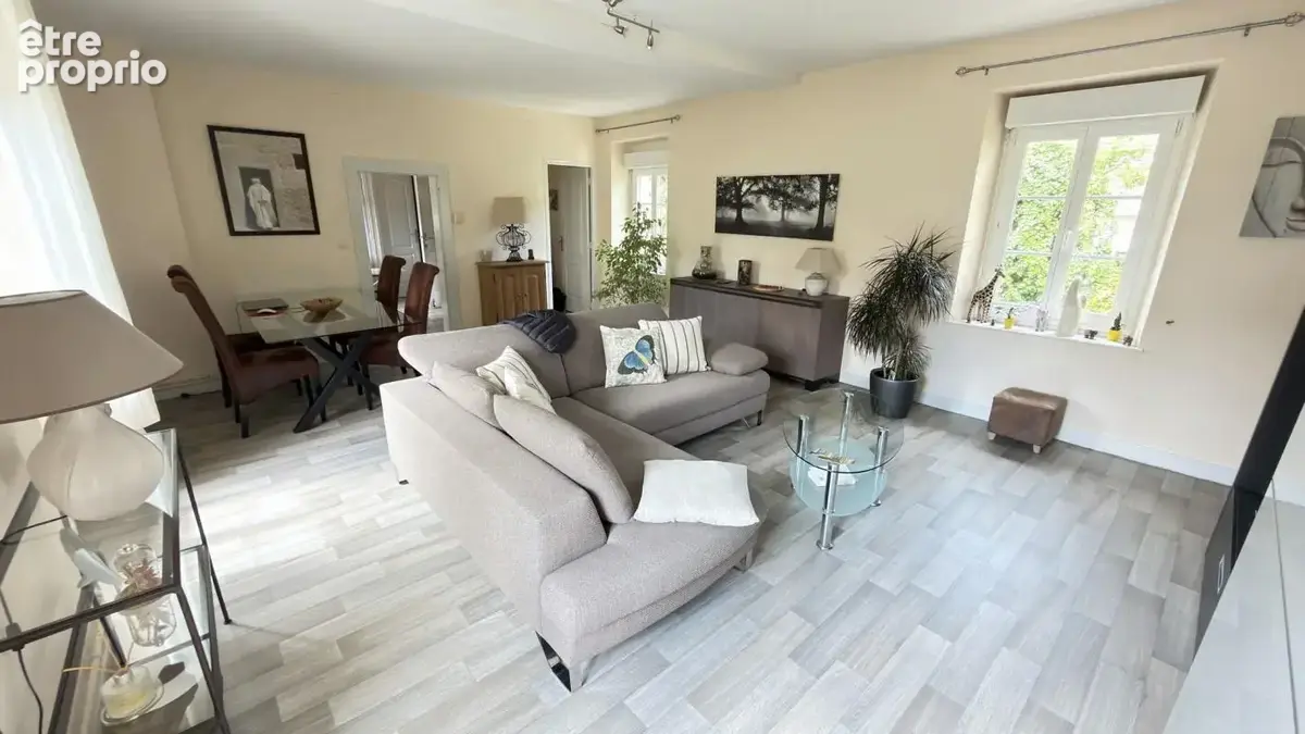 Appartement T3 88 m² - Aucun travaux - Extérieur privatif - Dépendance 30 m² - Quartier Bizy - photo 2