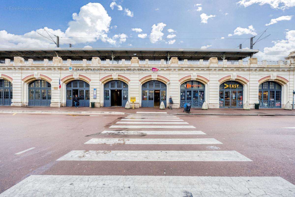 Appartement à LE RAINCY