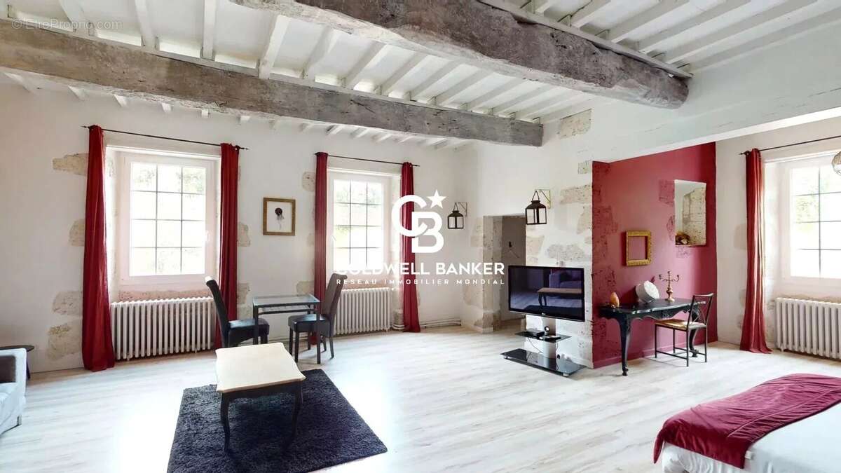 Maison à MONTESQUIEU