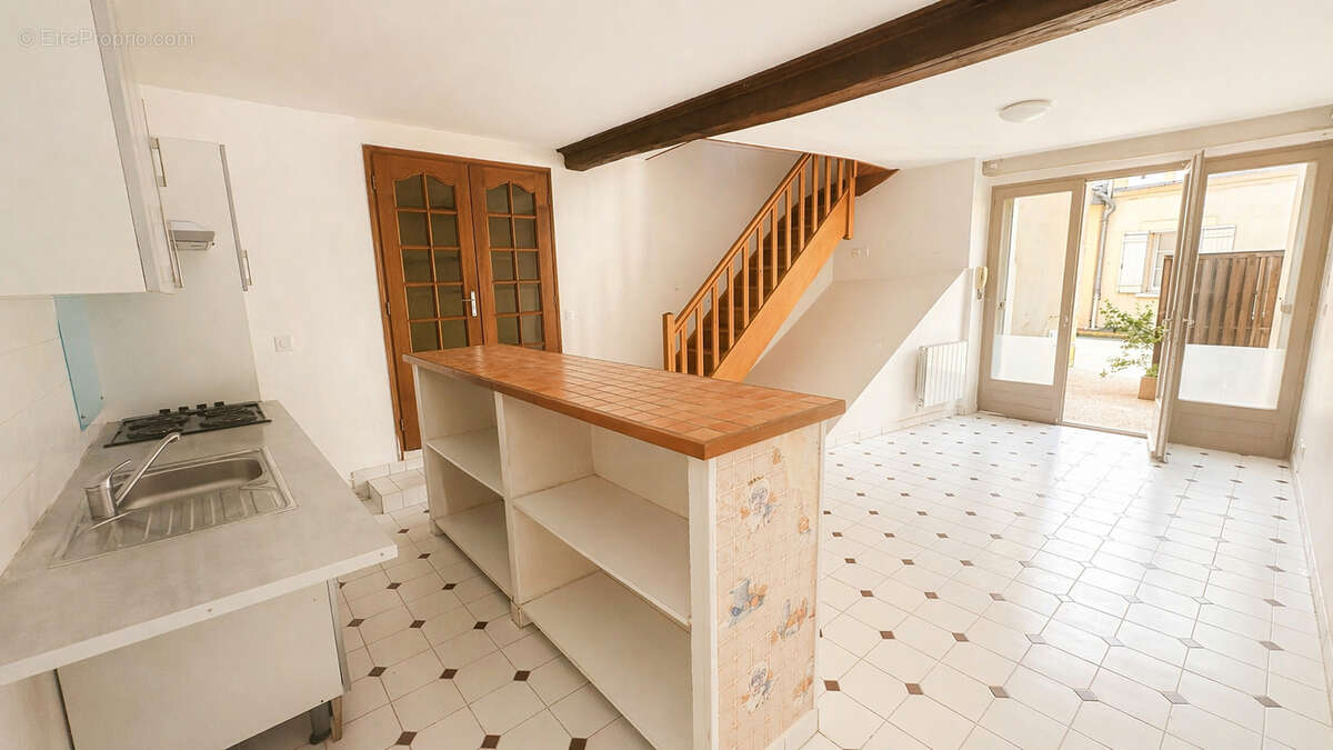 Appartement à COYE-LA-FORET