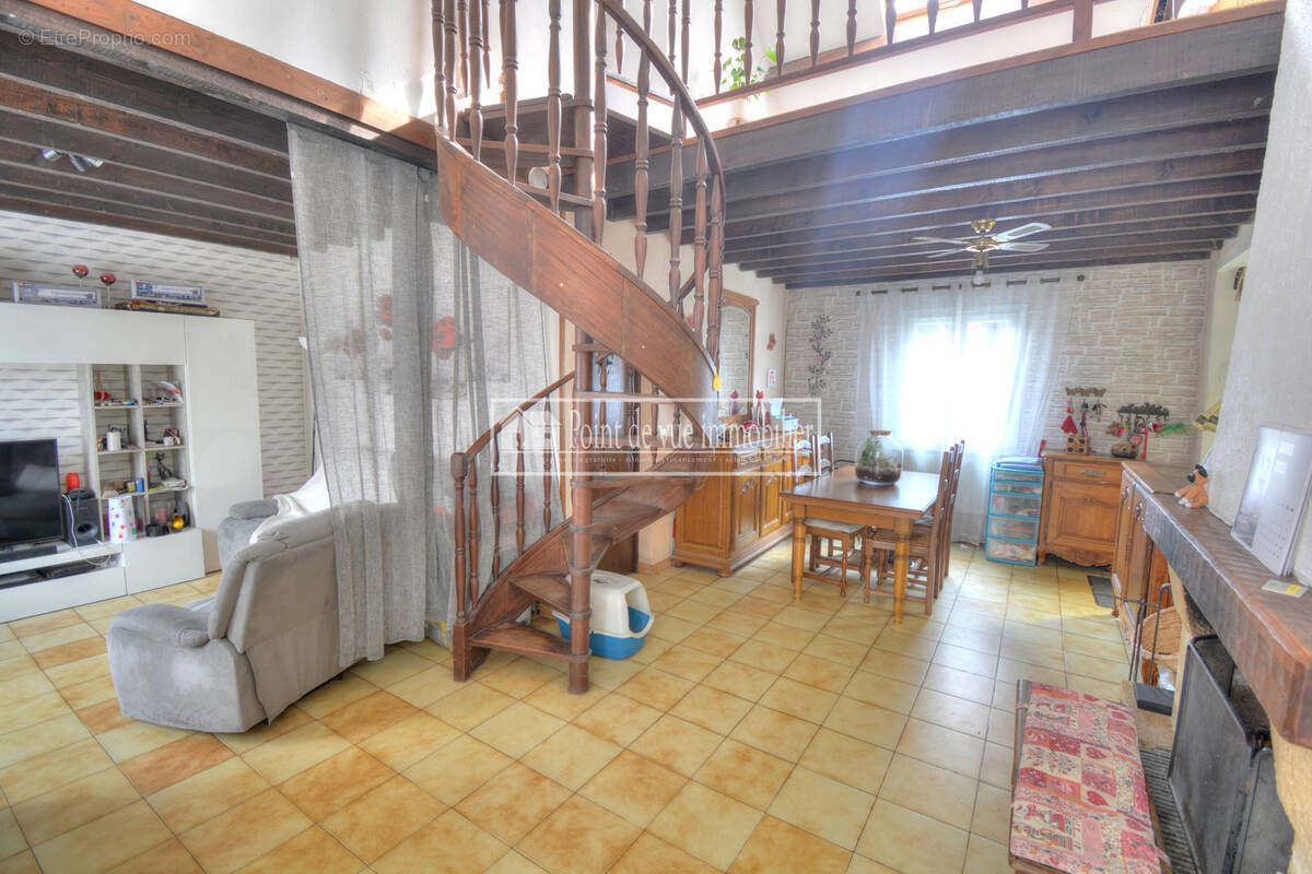 Maison à MORSANG-SUR-ORGE