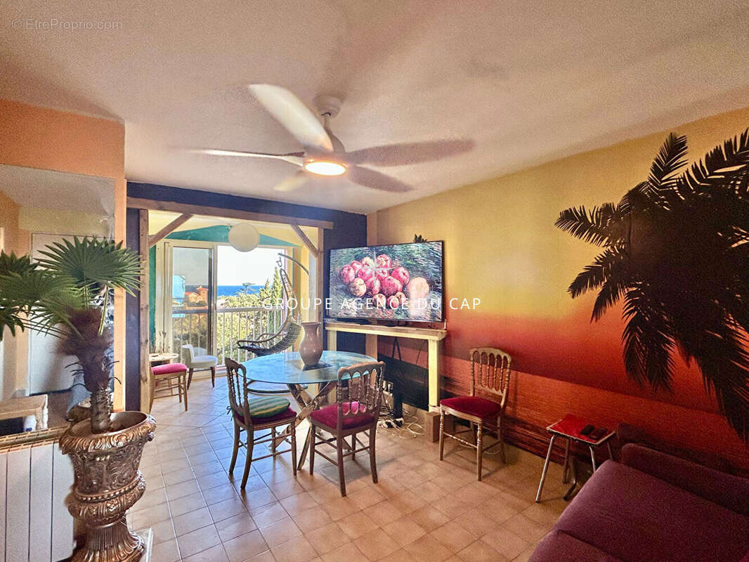 Appartement à FREJUS