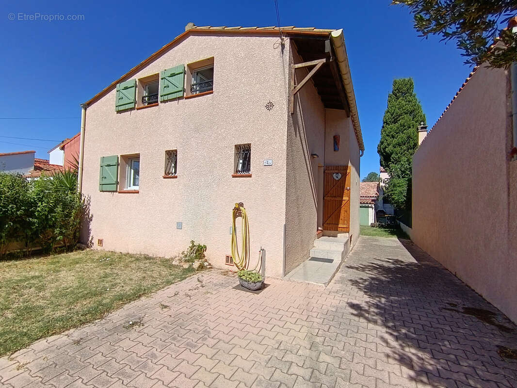 Maison 3 chambres avec jardin à Sainte-Marie-La-Mer - photo 12