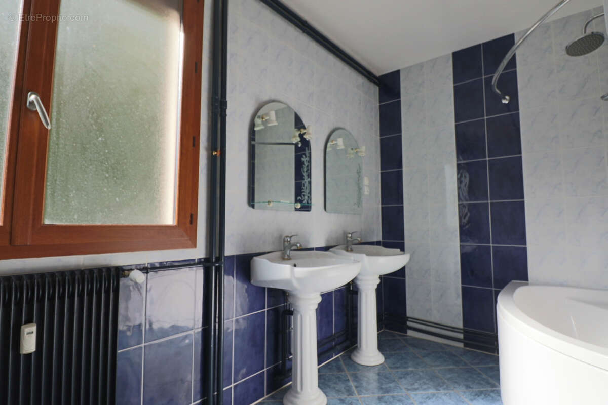 Appartement à LA BOURBOULE