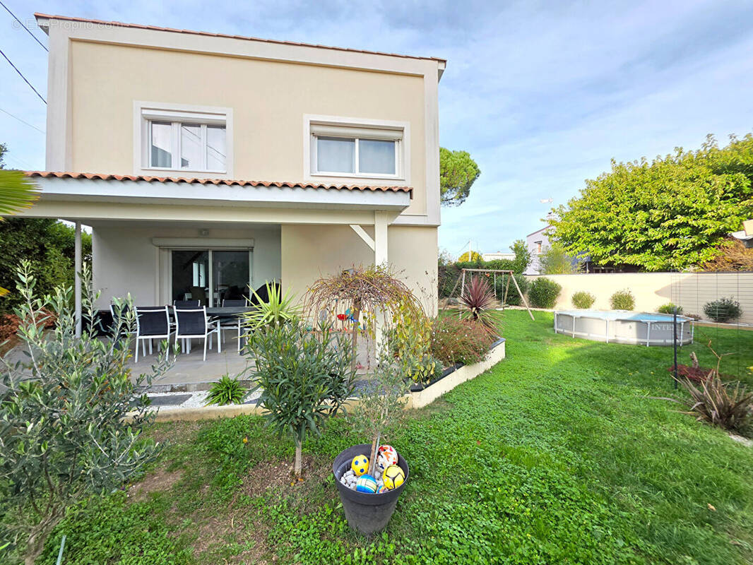 Maison à ROMANS-SUR-ISERE