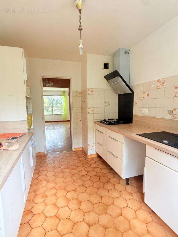 A vendre - appartement - t3 - loggia - cave - photo 8
