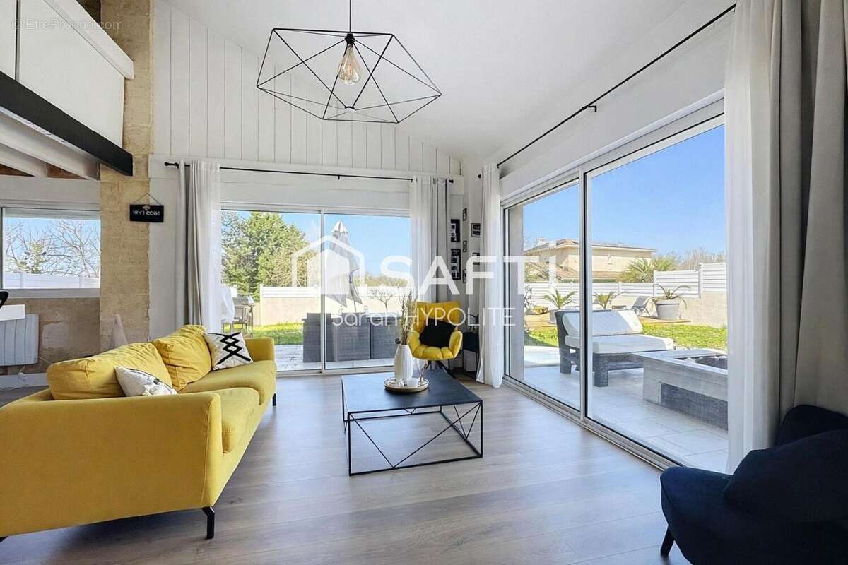 Photo 3 - Maison à FARGUES-SAINT-HILAIRE