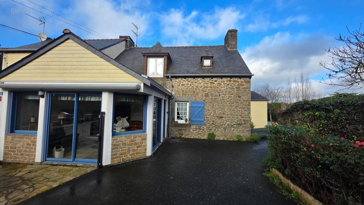 Photo 1 - Maison à LE TRONCHET