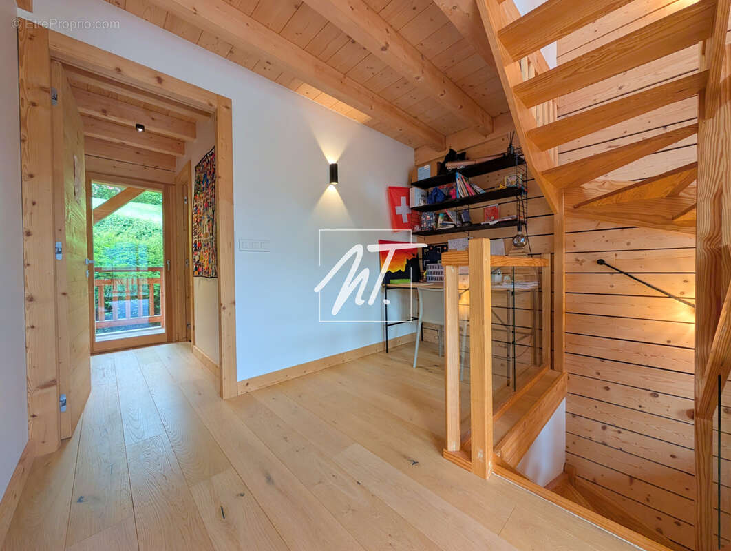 Appartement unique sur le coteau Sud de Samoëns - photo 5
