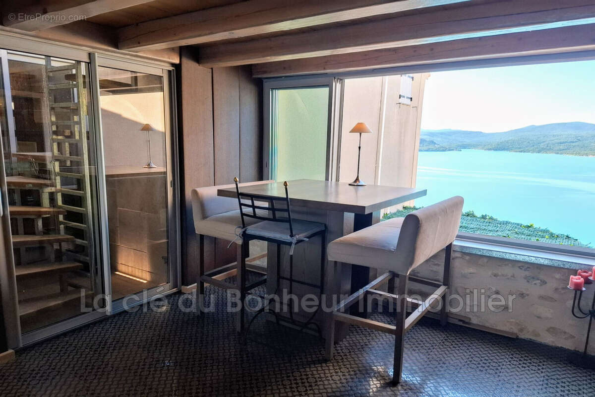 Maison 135 m² à Sainte-Croix-Du-Verdon  - photo 5