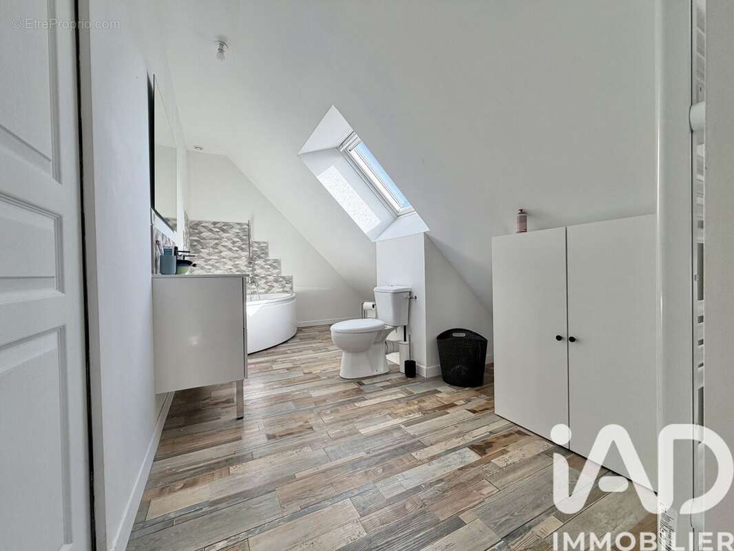 Photo 7 - Maison à LITHAIRE