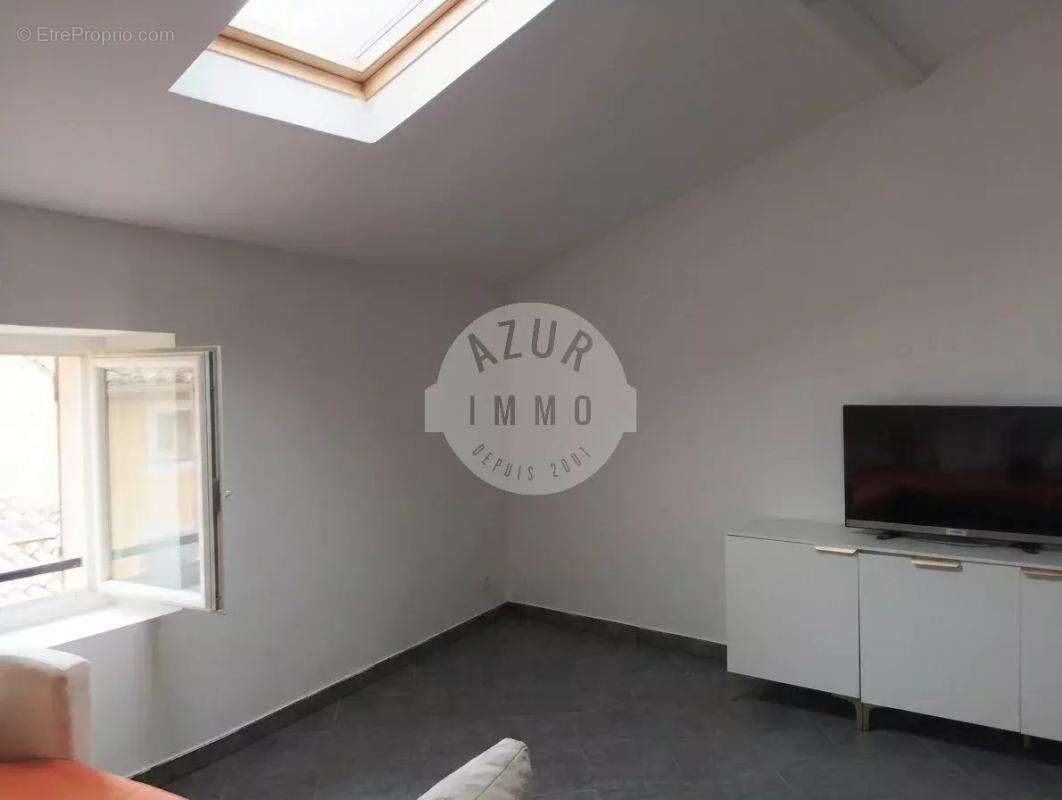 Appartement t3 excellent etat 73 m² - photo 2