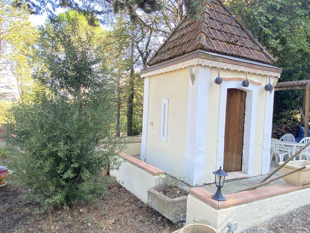Proche limoux- maison de caractere avec piscine sur terrain arbore de plus de 6000 m2 - photo 19