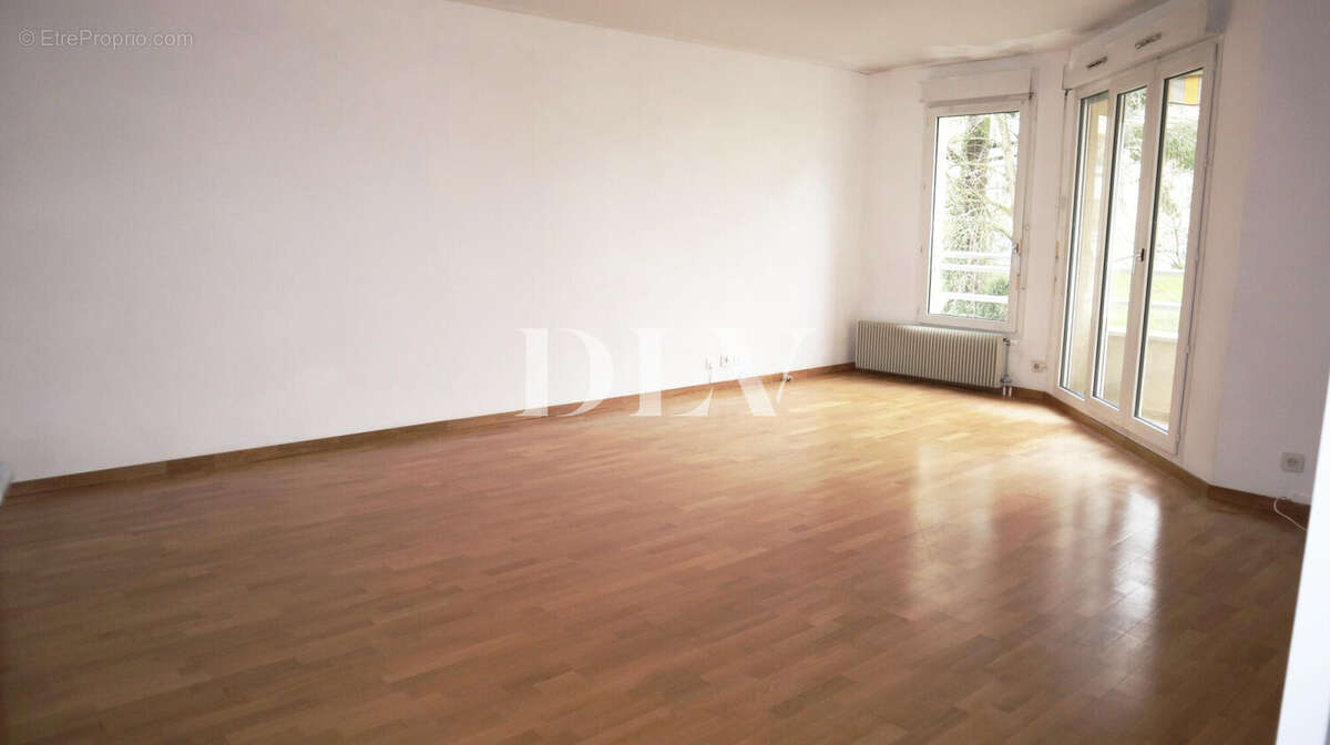 Appartement à AVON