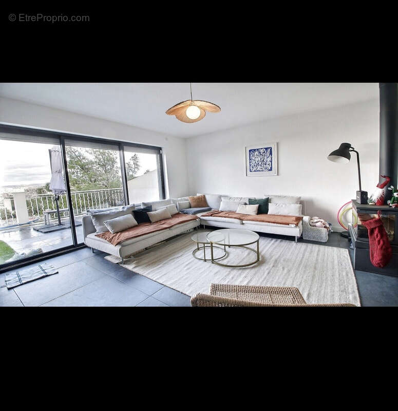 Maison à MARSEILLE-9E