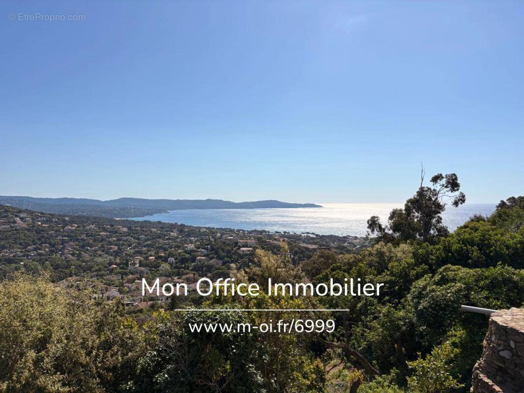 Maison à CAVALAIRE-SUR-MER