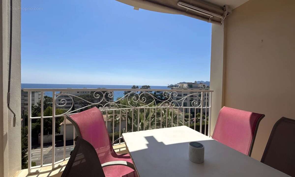 Appartement à CANNES