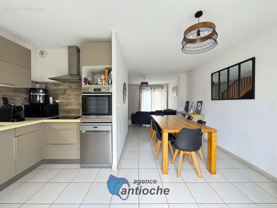 Maison à LA ROCHELLE