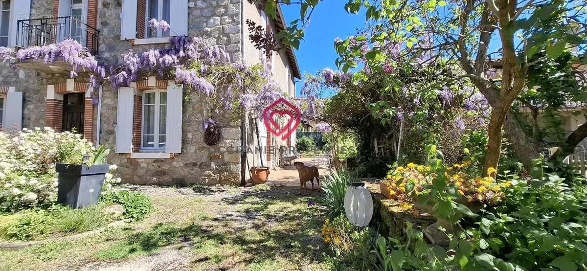Maison à MONTGAILLARD