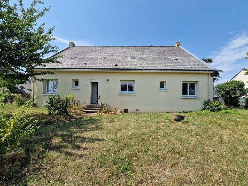 Maison avec fort potentiel - Deux espaces de vie - Grenier - photo 12