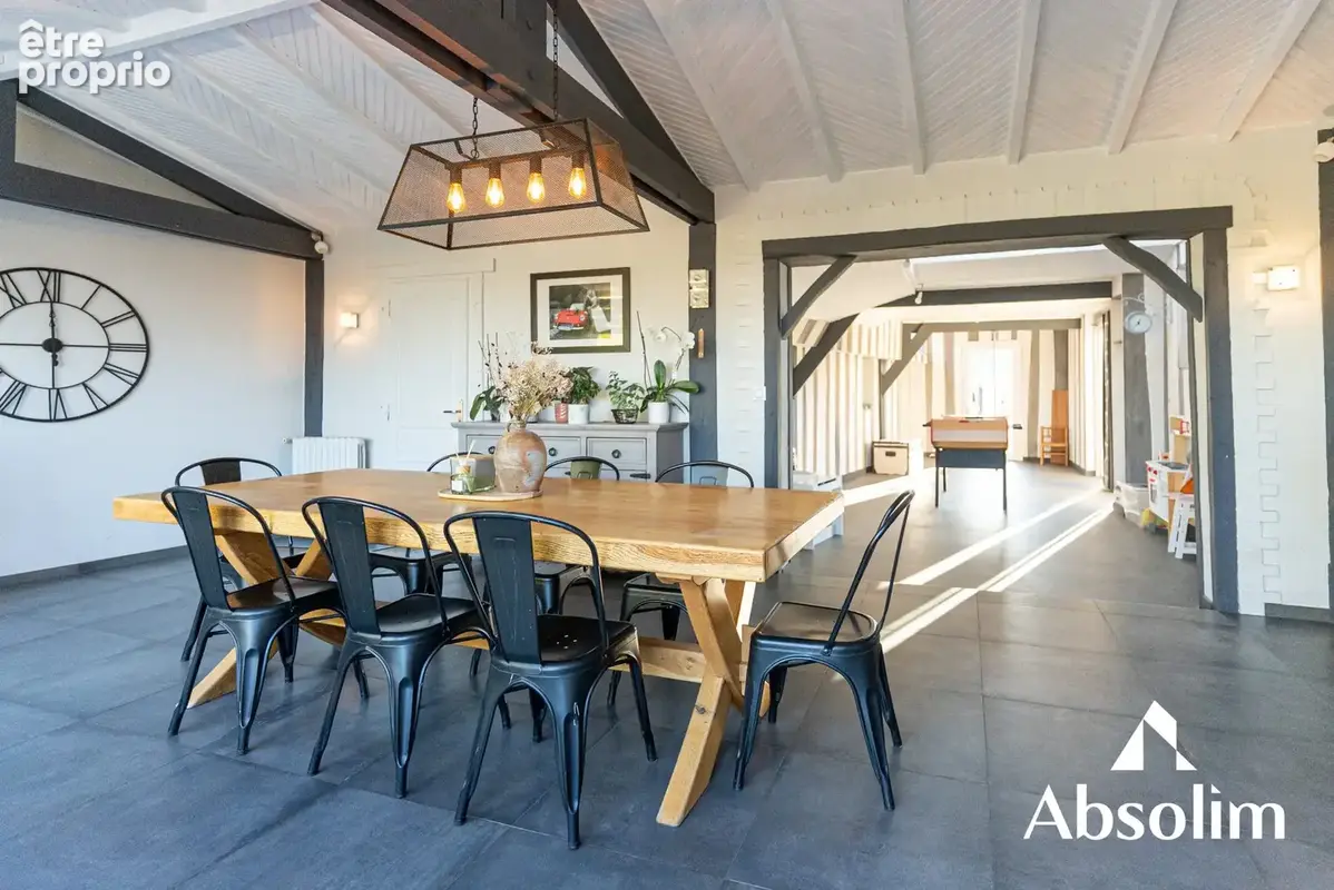 Photo Maison à Vivy au prix de 299 900€