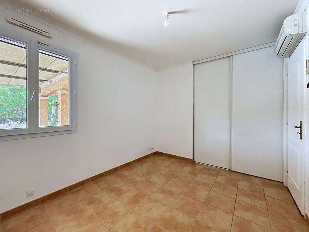 Maison à LE LUC