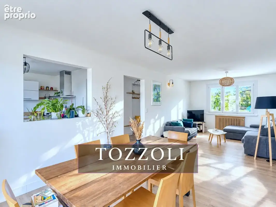 Maison Bourgoin Jallieu 5 pièce(s) 120 m2 - photo 6