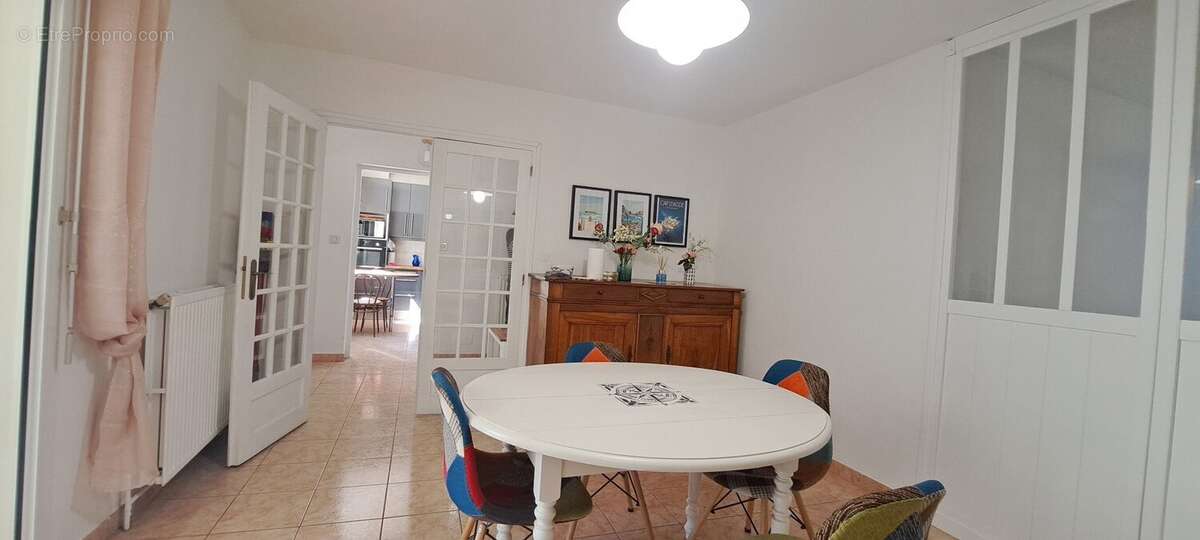 Maison à BESSAN