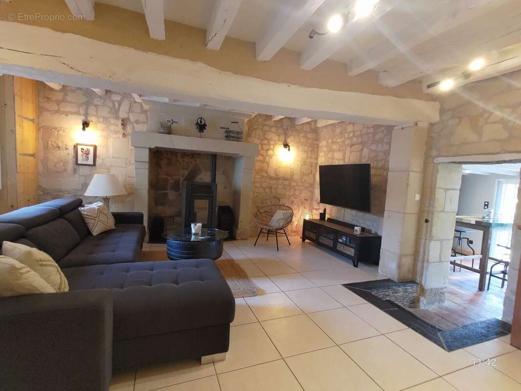 Maison à BRISSAC-QUINCE