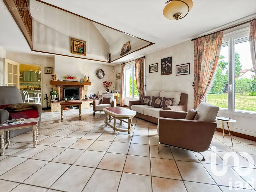 Photo 1 - Maison à SAINT-MICHEL-SUR-ORGE