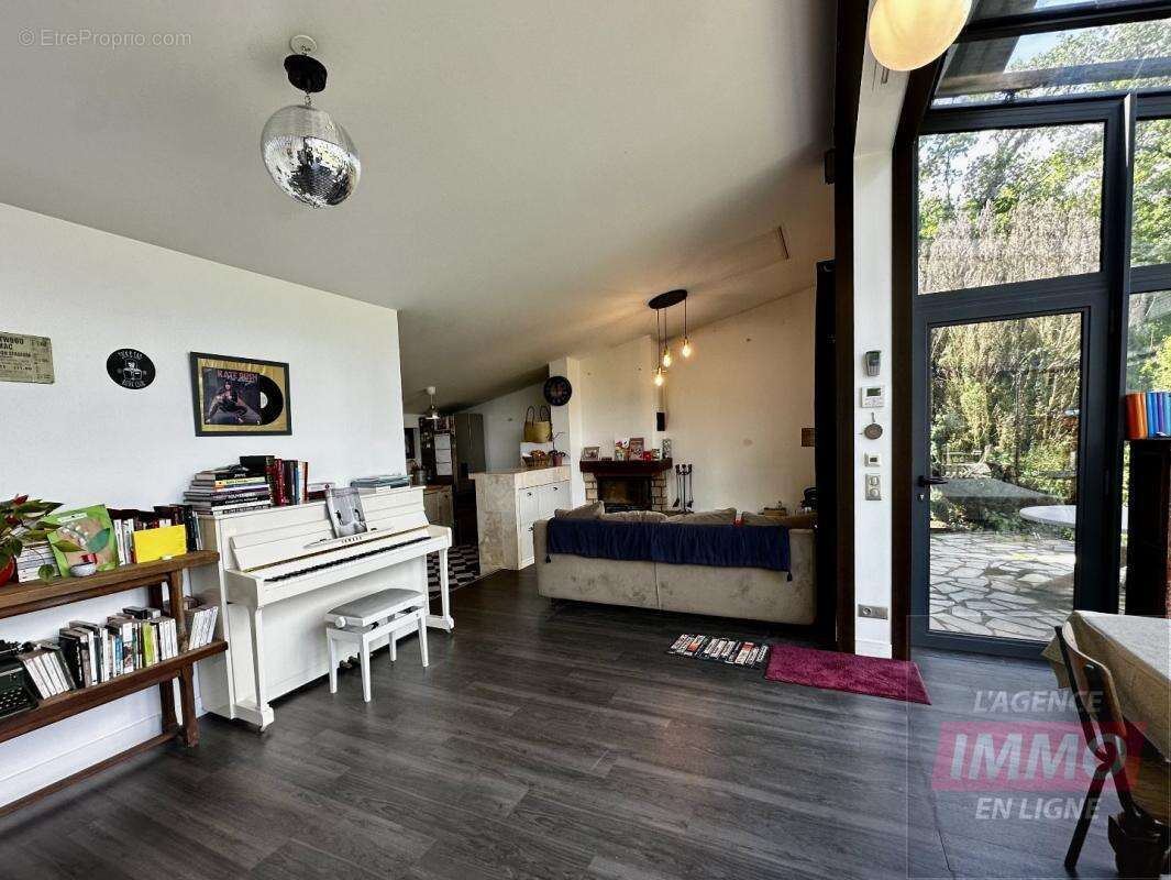 Maison 90 m² à Serifontaine  - photo 7