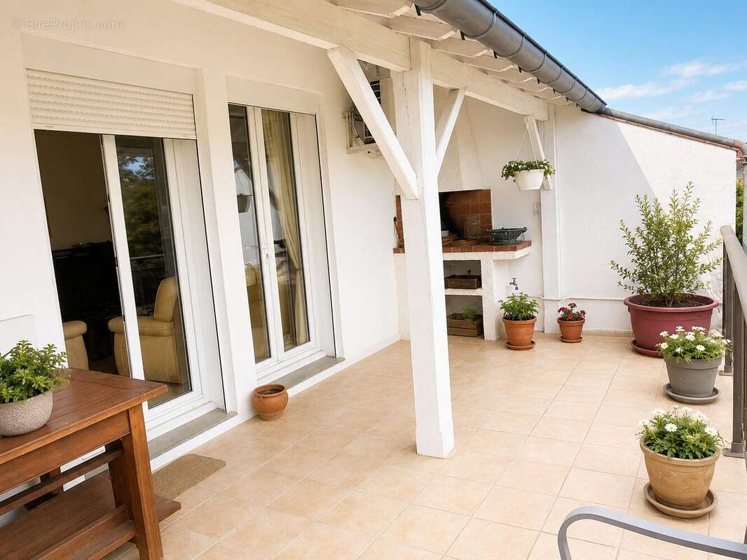 Maison 170 m² à Graulhet  - photo 7