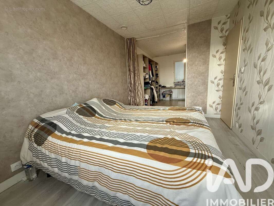 Photo 8 - Maison à QUINSSAINES