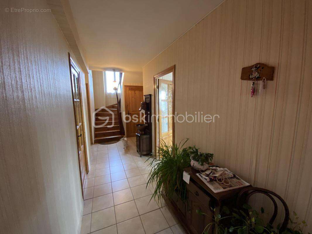 Maison 180 m² à Le Brignon  - photo 9