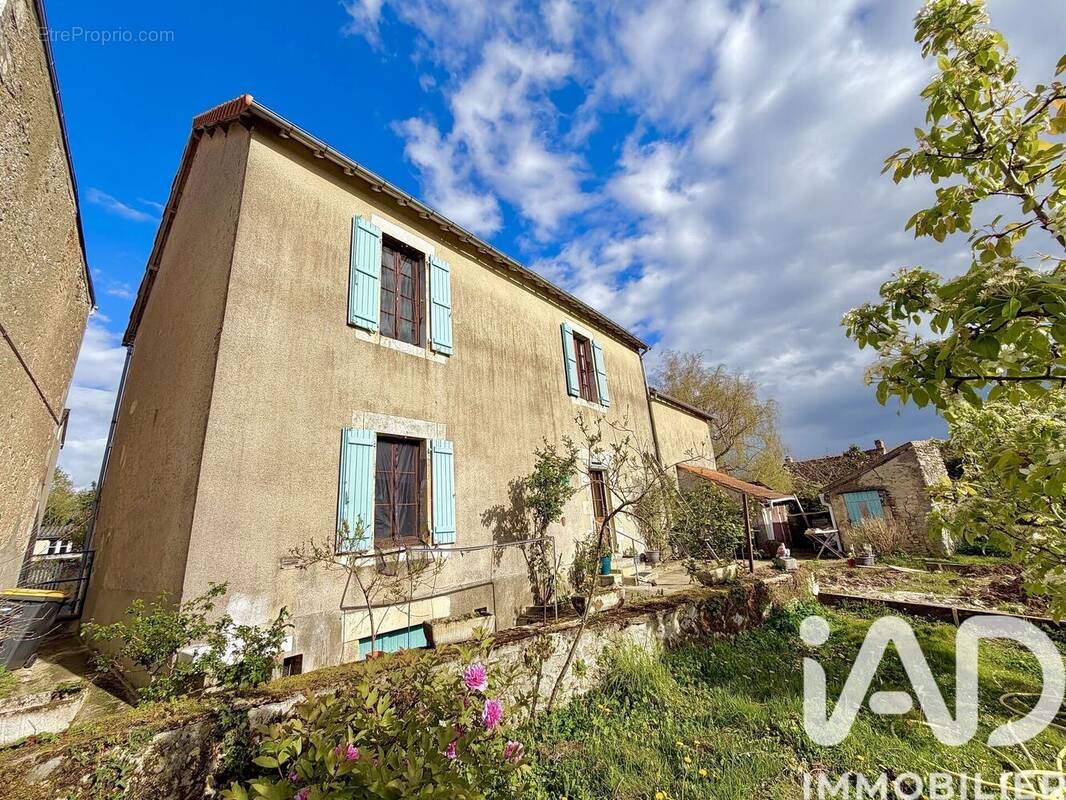 Photo 1 - Maison à LIGLET