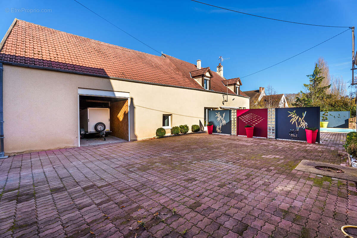 Maison à BLIGNY-LES-BEAUNE