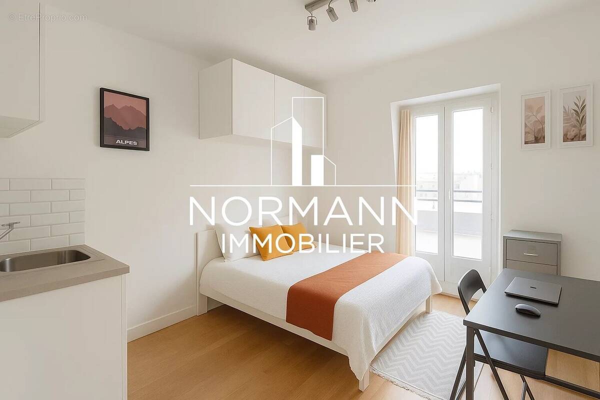 Appartement à PARIS-17E