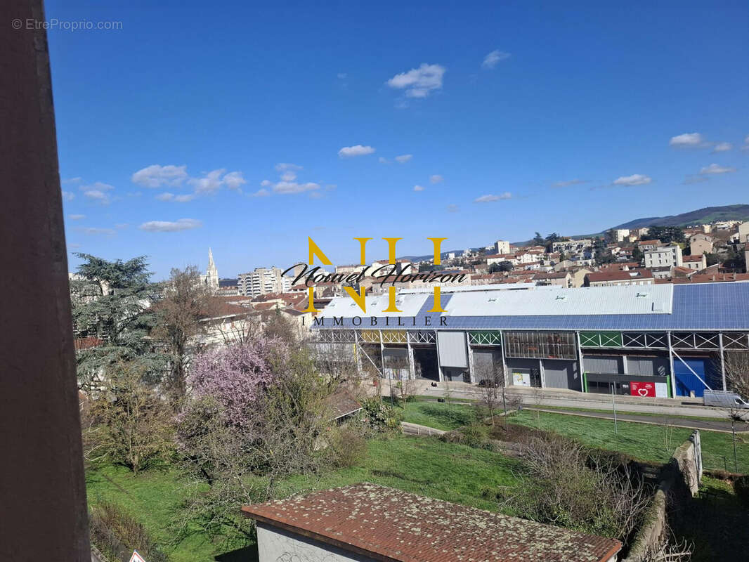Appartement à SAINT-CHAMOND