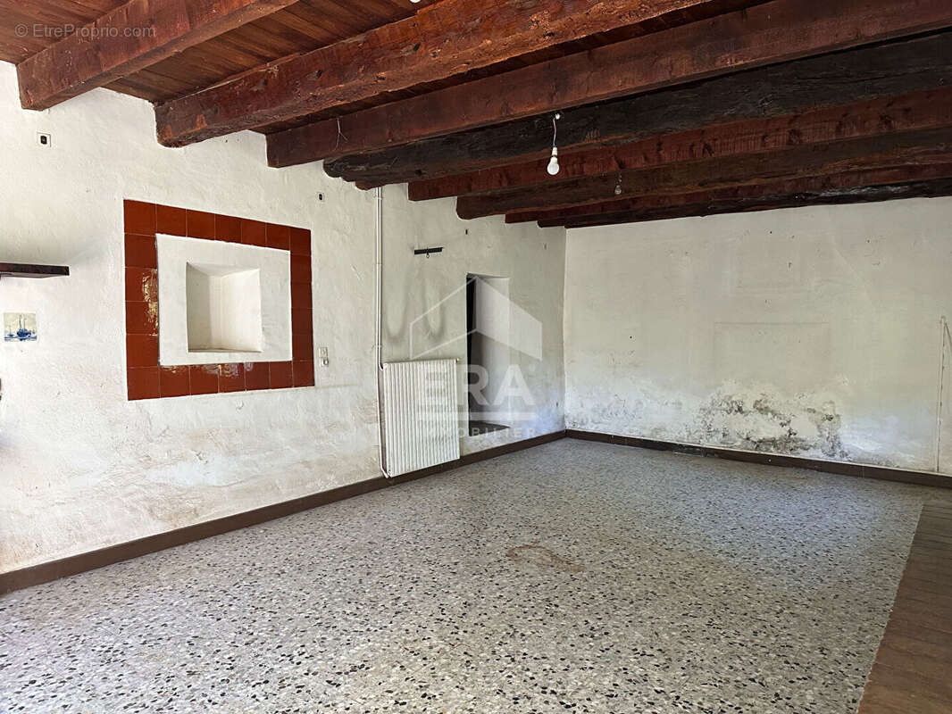 Maison à NANS-LES-PINS