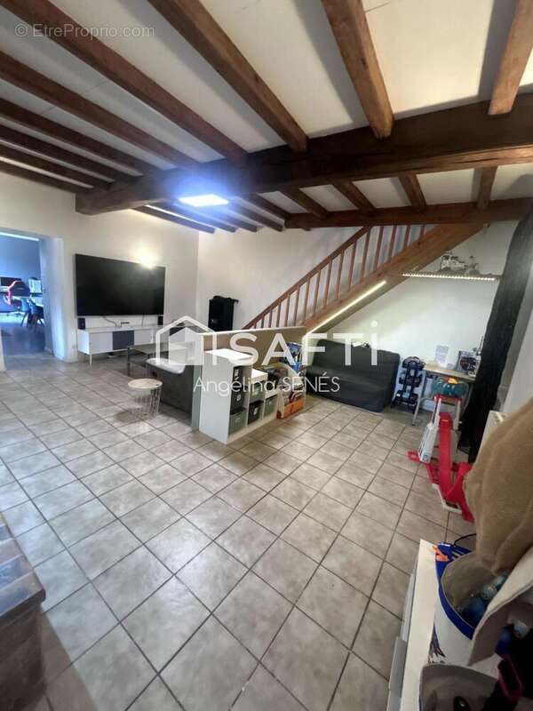 Maison 139 m² à Mazion  - photo 4