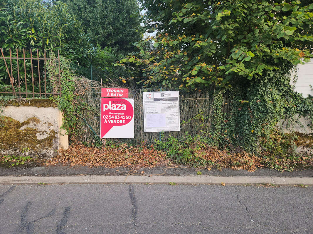 Terrain à ROMORANTIN-LANTHENAY