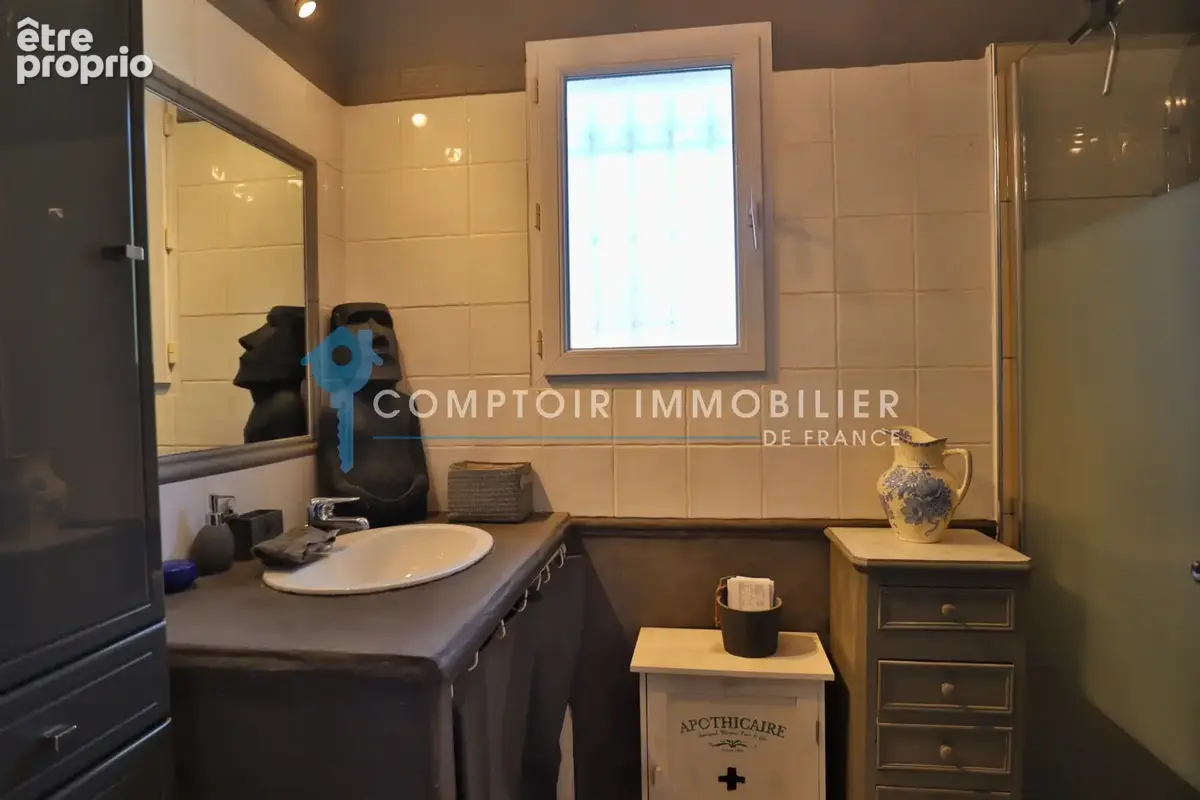Dept 84 - MAUBEC - Maison de 122 m2 avec piscine et 2 garages sur un terrain de 1 234 m2 - photo 14