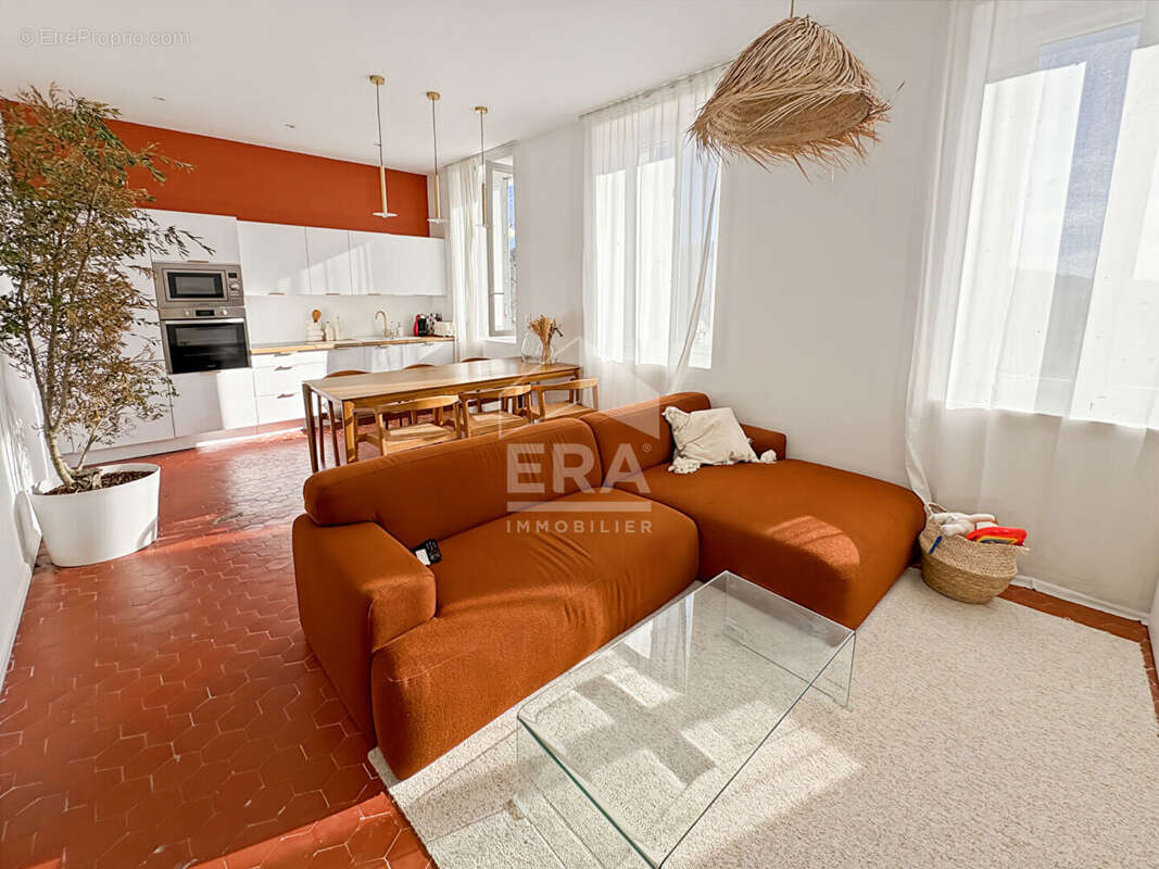 Appartement à SEPTEMES-LES-VALLONS