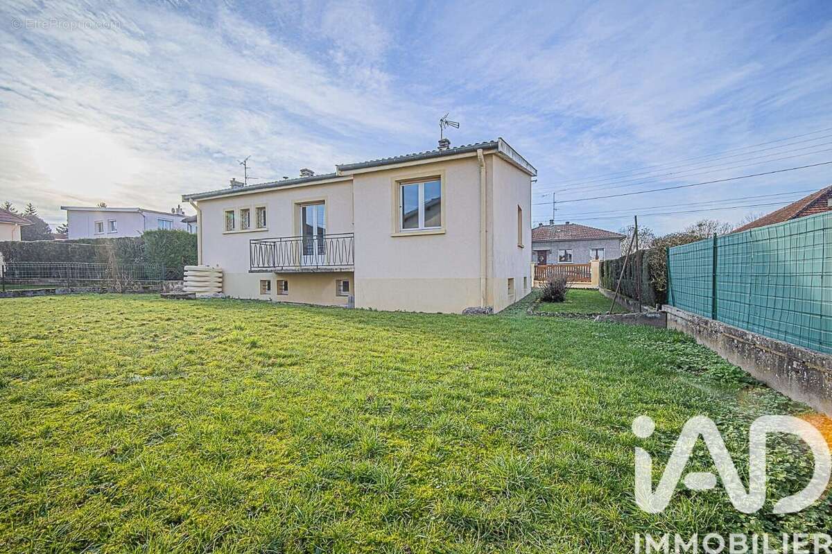 Photo 2 - Maison à VERDUN
