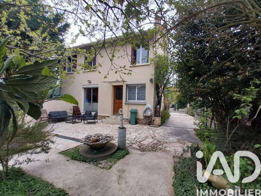 Maison 130 m² à Chelles  - photo 3