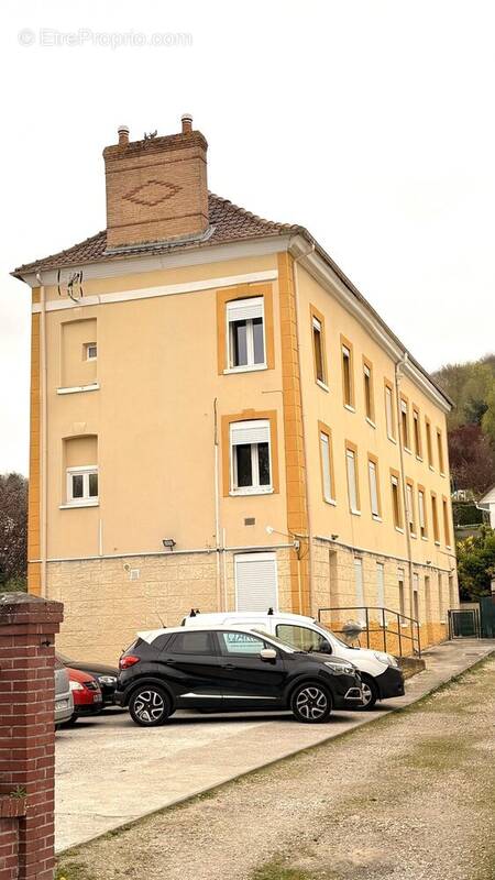 Appartement à TOURVILLE-LA-RIVIERE