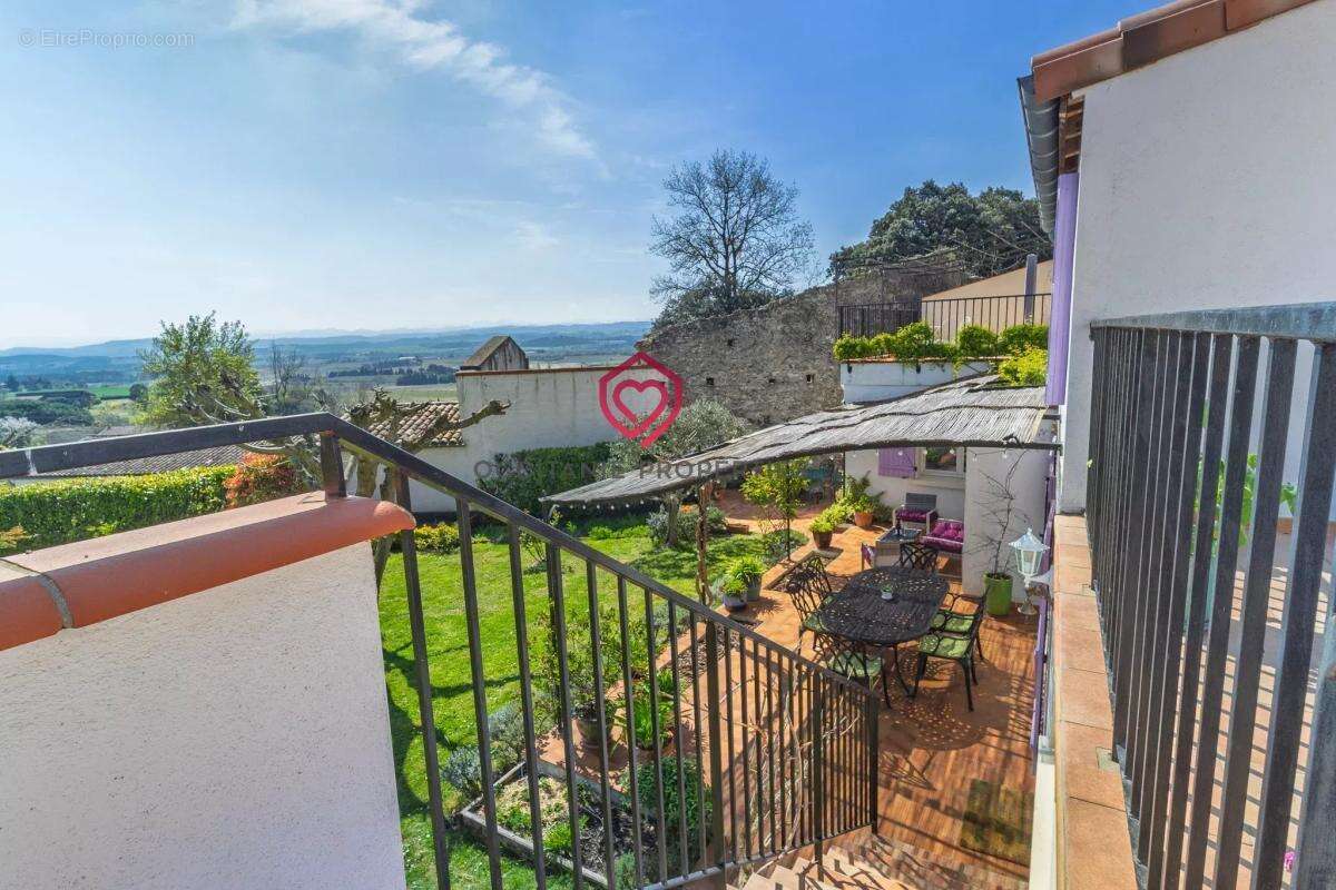 Maison à CAILHAU