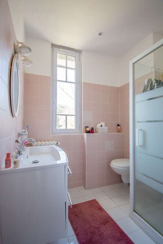Royan - villa année 30 a deux pas de pontaillac - photo 12